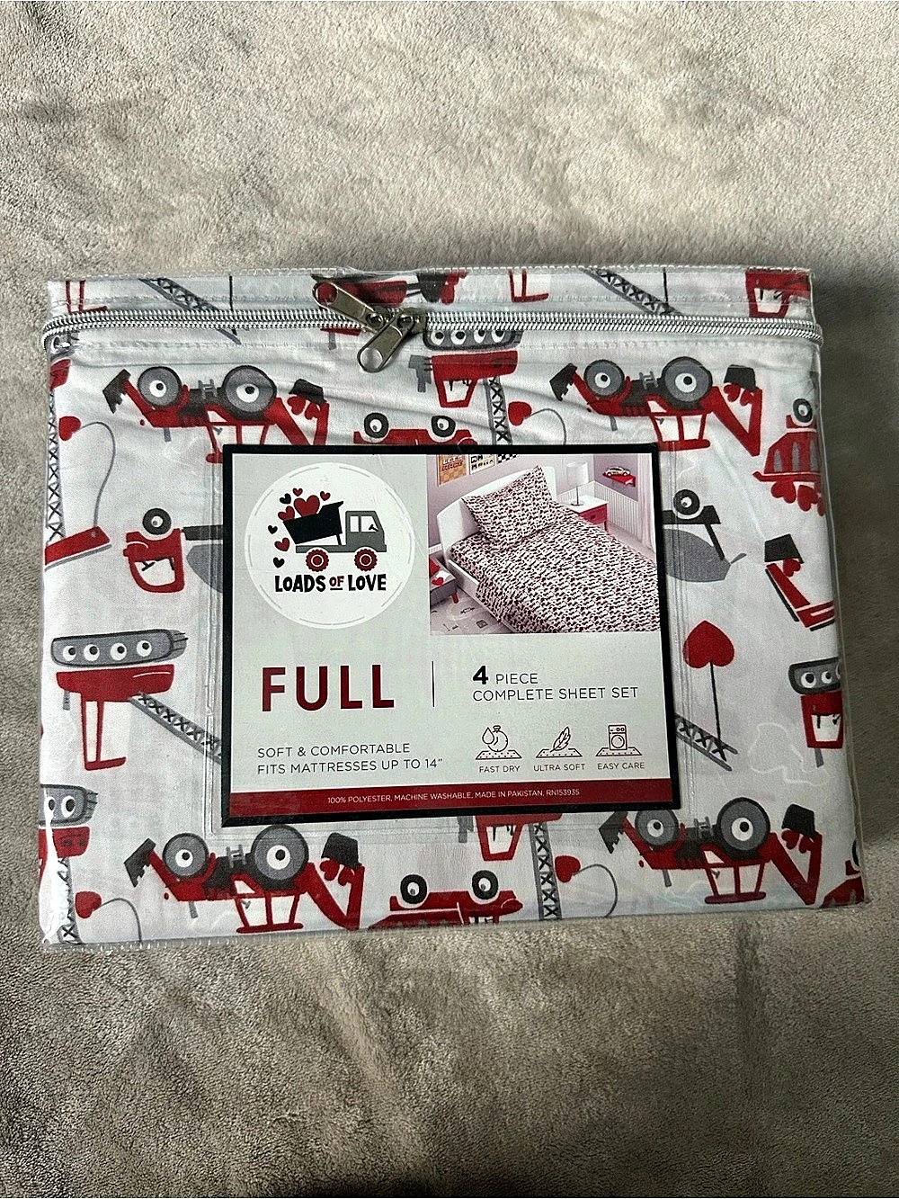 Loads of Love Full 4 Piece Sheet Set White & Red